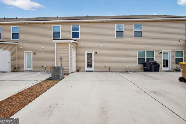 330 Dogwood Circle, Port Wentworth, GA 31407