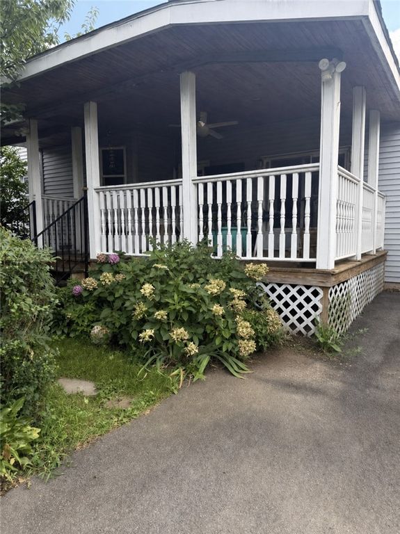 62 De Pinedo Street, Providence, RI 02904