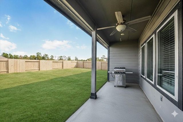 12107 Bear River Drive, Conroe, TX 77384