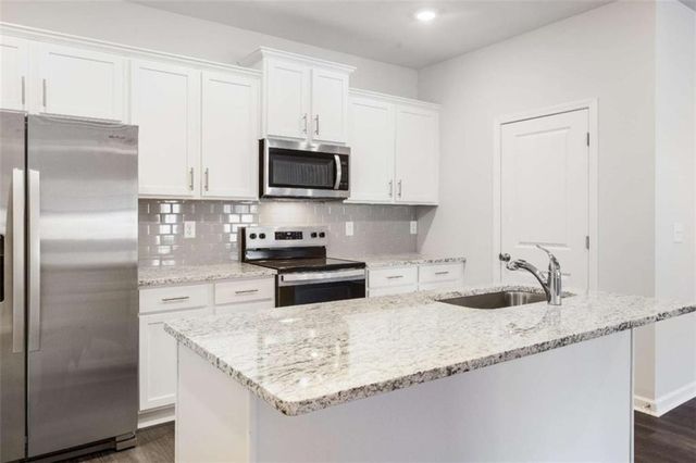 405 Whitehorse Way 40, Conyers, GA 30094
