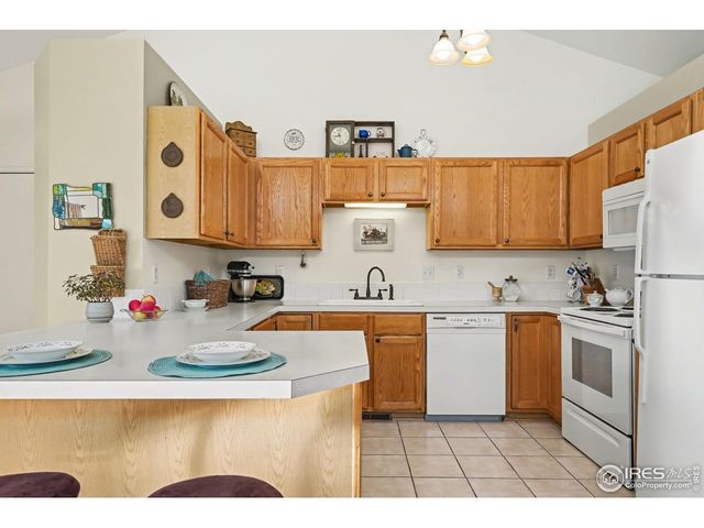 800 Hill Pond Rd, Fort Collins, CO 80526