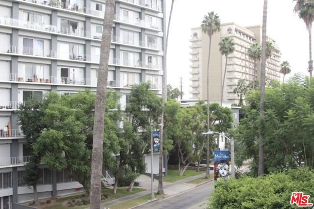 117 S Doheny Drive 410, Los Angeles, CA 90048