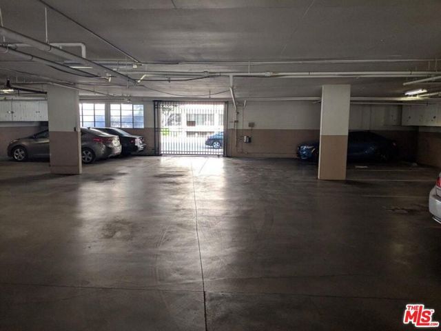 117 S Doheny Drive 410, Los Angeles, CA 90048