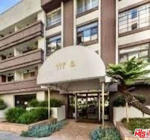 117 S Doheny Drive 410, Los Angeles, CA 90048