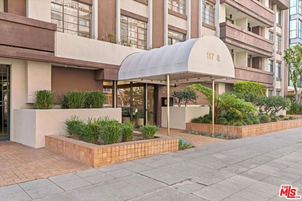 117 S Doheny Drive 410, Los Angeles, CA 90048