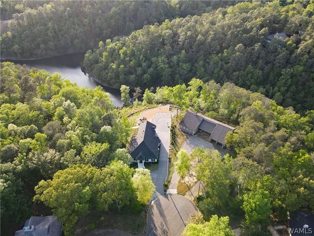8406 Essex NE, Tuscaloosa, AL 35406