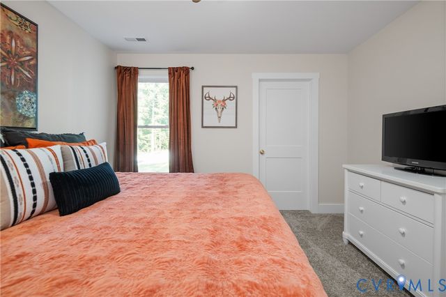 7207 McClellan Rd, Mechanicsville, VA 23111