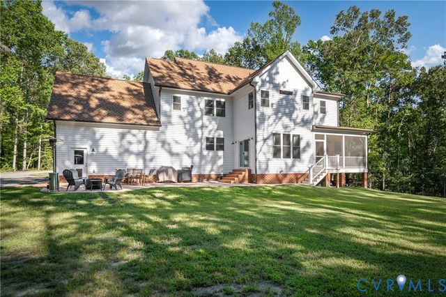 7207 McClellan Rd, Mechanicsville, VA 23111