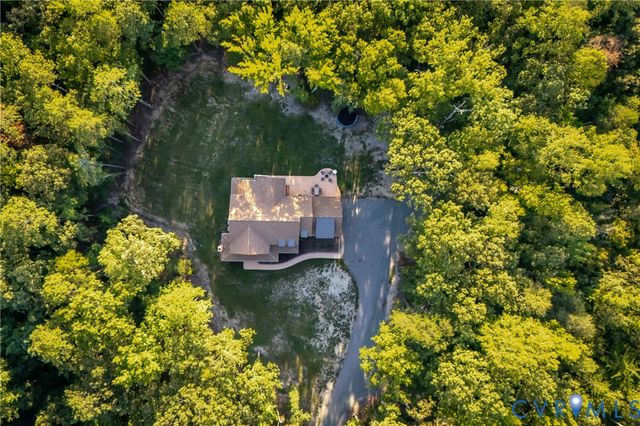 7207 McClellan Rd, Mechanicsville, VA 23111