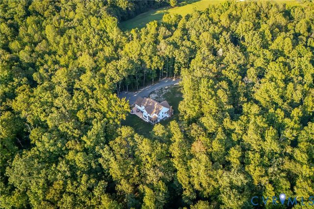 7207 McClellan Rd, Mechanicsville, VA 23111