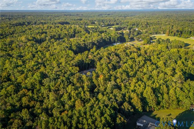 7207 McClellan Rd, Mechanicsville, VA 23111