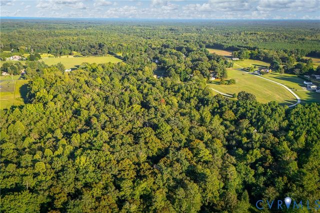7207 McClellan Rd, Mechanicsville, VA 23111