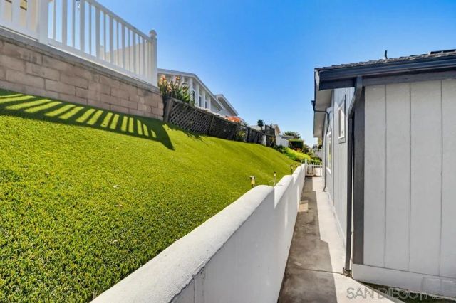 611 Via Santa Paulo, Vista, CA 92081