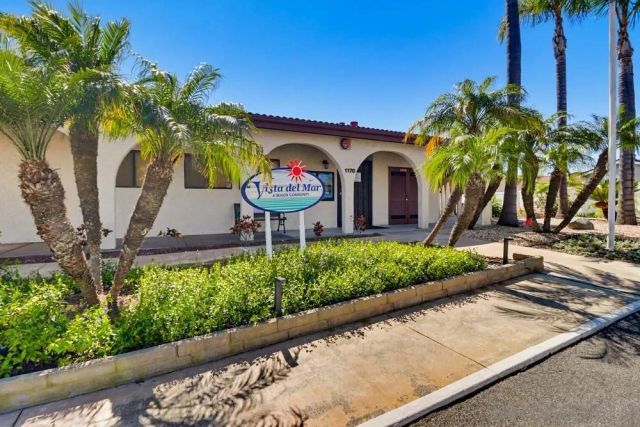 611 Via Santa Paulo, Vista, CA 92081