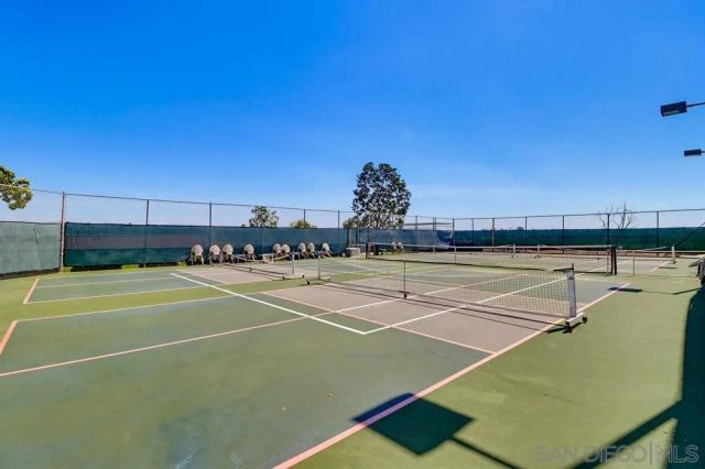 611 Via Santa Paulo, Vista, CA 92081