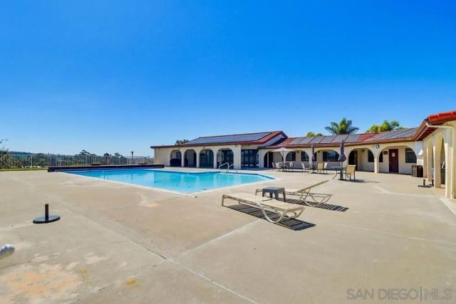 611 Via Santa Paulo, Vista, CA 92081
