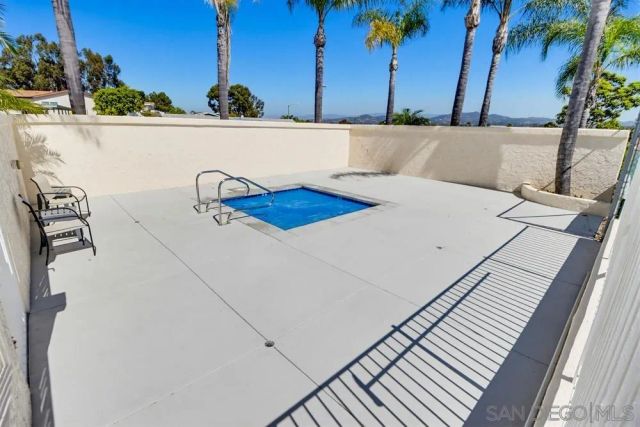 611 Via Santa Paulo, Vista, CA 92081
