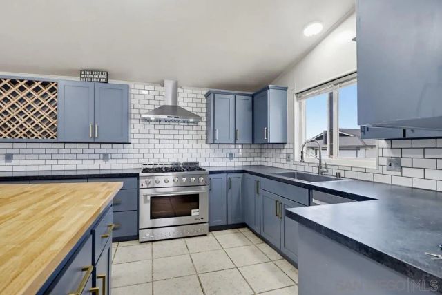 611 Via Santa Paulo, Vista, CA 92081