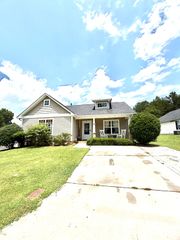 856 Raindrops Road, Gastonia, NC 28054