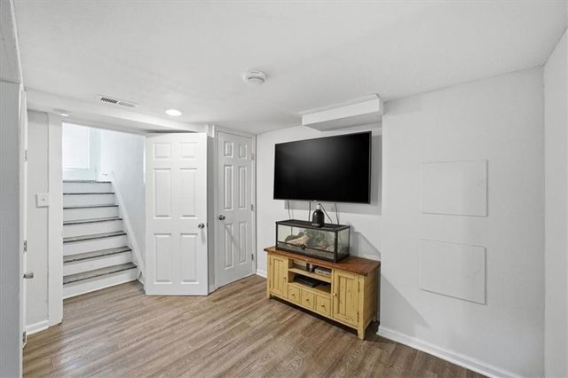 5400 Yecker Avenue, Kansas City, KS 66104