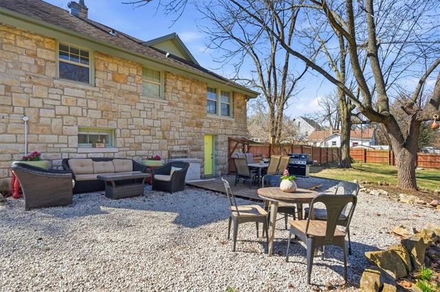 5400 Yecker Avenue, Kansas City, KS 66104