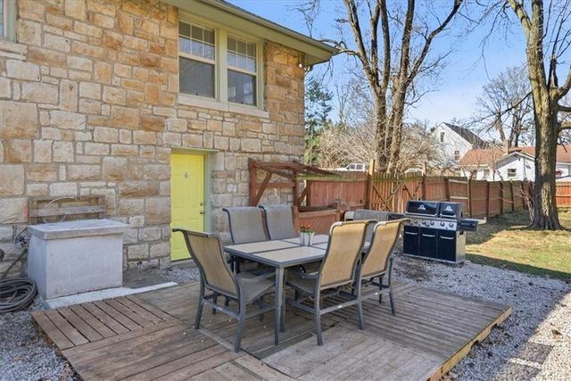 5400 Yecker Avenue, Kansas City, KS 66104