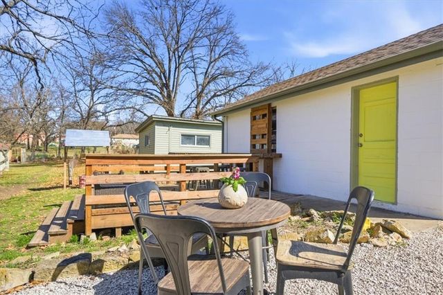 5400 Yecker Avenue, Kansas City, KS 66104