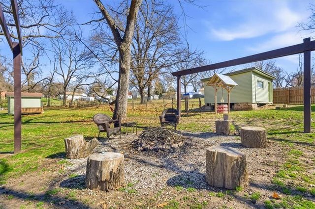 5400 Yecker Avenue, Kansas City, KS 66104