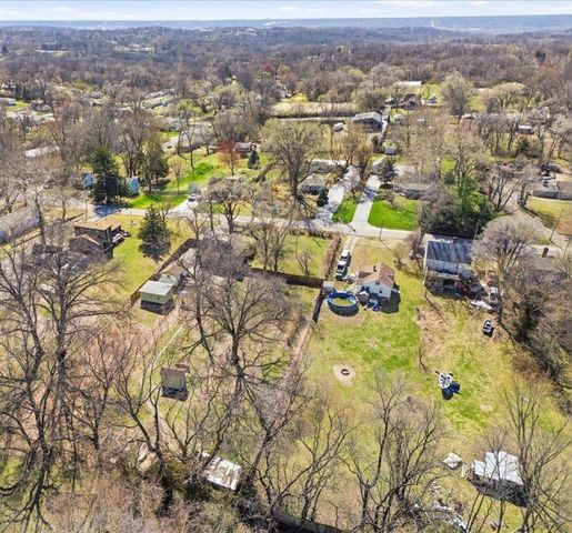 5400 Yecker Avenue, Kansas City, KS 66104