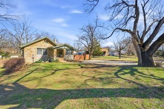 5400 Yecker Avenue, Kansas City, KS 66104