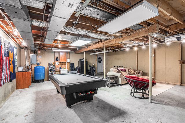 318 Fairway Drive, Coldwater, MI 49036