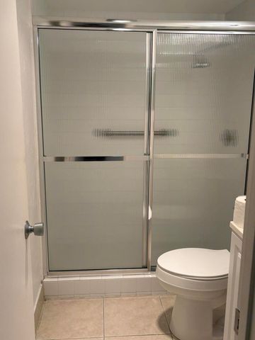 64 Sussex C, West Palm Beach, FL 33417