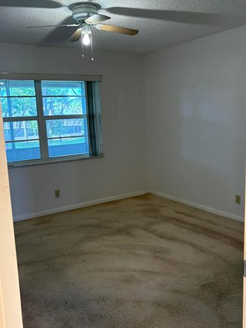 64 Sussex C, West Palm Beach, FL 33417