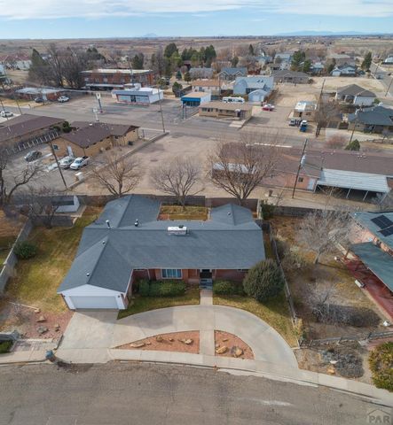 77 Circle Dr, La Junta, CO 81050