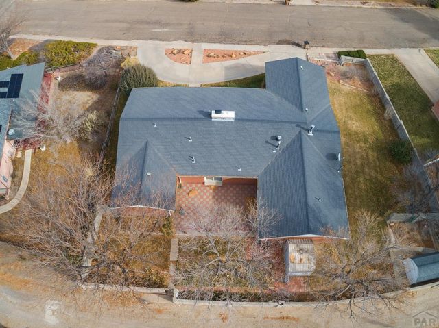 77 Circle Dr, La Junta, CO 81050