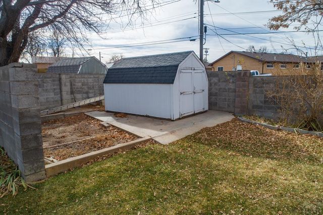 77 Circle Dr, La Junta, CO 81050