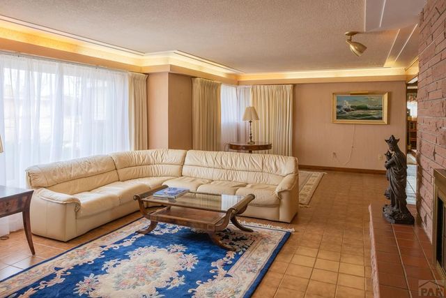 77 Circle Dr, La Junta, CO 81050