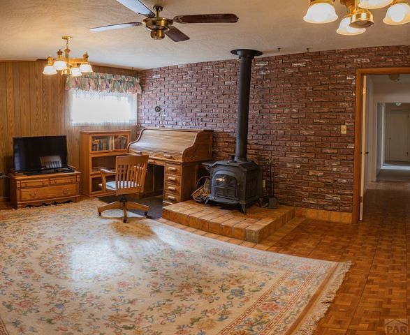 77 Circle Dr, La Junta, CO 81050