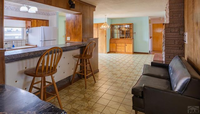 77 Circle Dr, La Junta, CO 81050