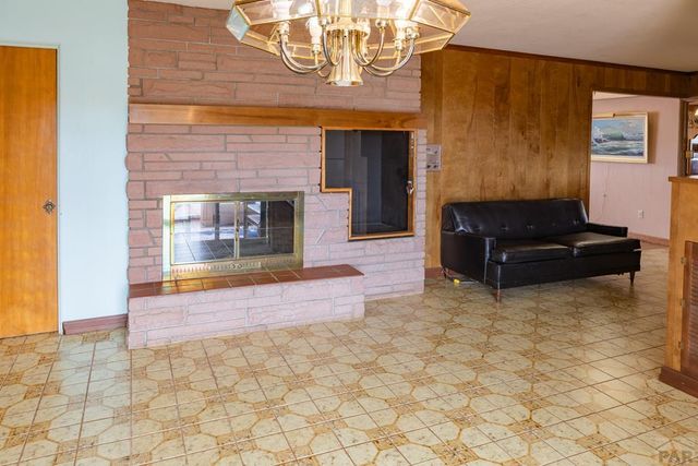 77 Circle Dr, La Junta, CO 81050