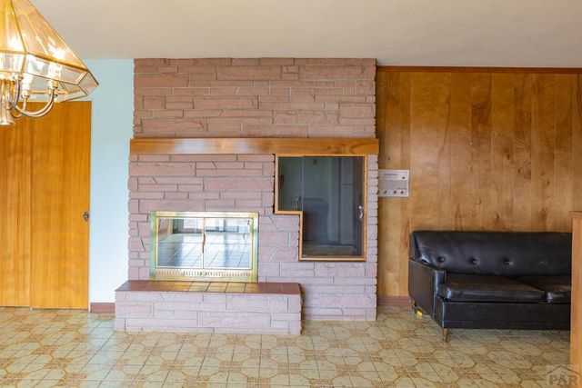 77 Circle Dr, La Junta, CO 81050