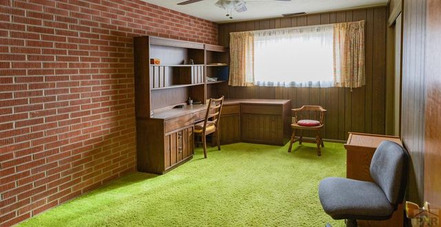 77 Circle Dr, La Junta, CO 81050