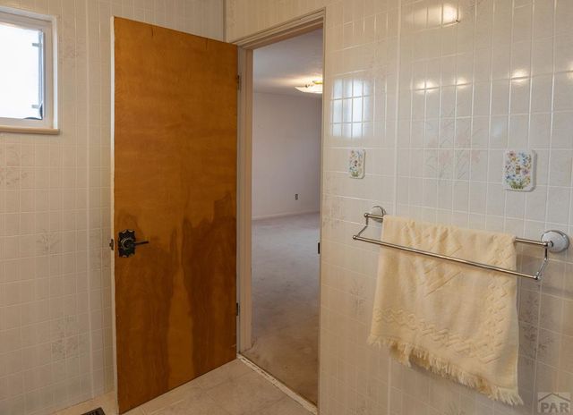 77 Circle Dr, La Junta, CO 81050