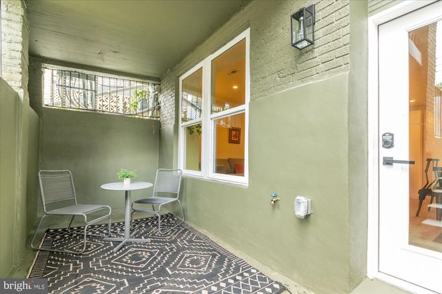 318 WEBSTER ST NW #1, Washington, DC 20011