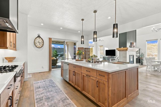 14567 N Whitefish Way, Boise, ID 83714