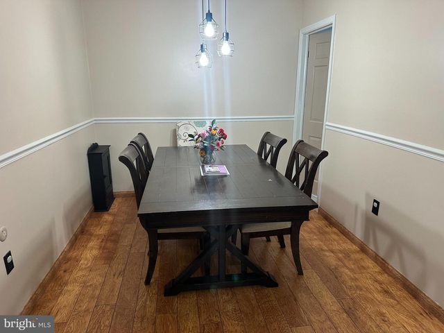 17 NAYLOR CT, Quakertown, PA 18951