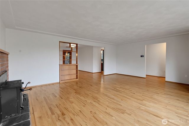 12019 Bingham Avenue E, Tacoma, WA 98446