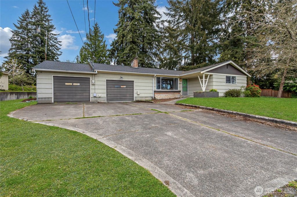 12019 Bingham Avenue E, Tacoma, WA 98446
