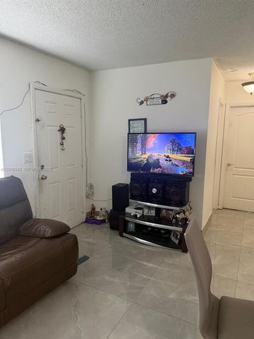 13221 SW 17th Ln 20-4, Miami, FL 33175