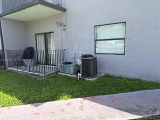 13221 SW 17th Ln 20-4, Miami, FL 33175